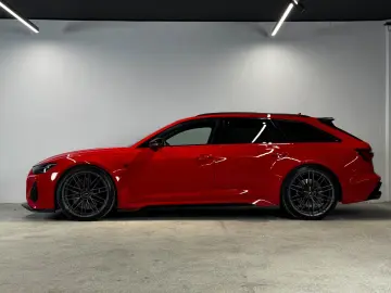 AUDI RS6 -S  ABT 700 HP