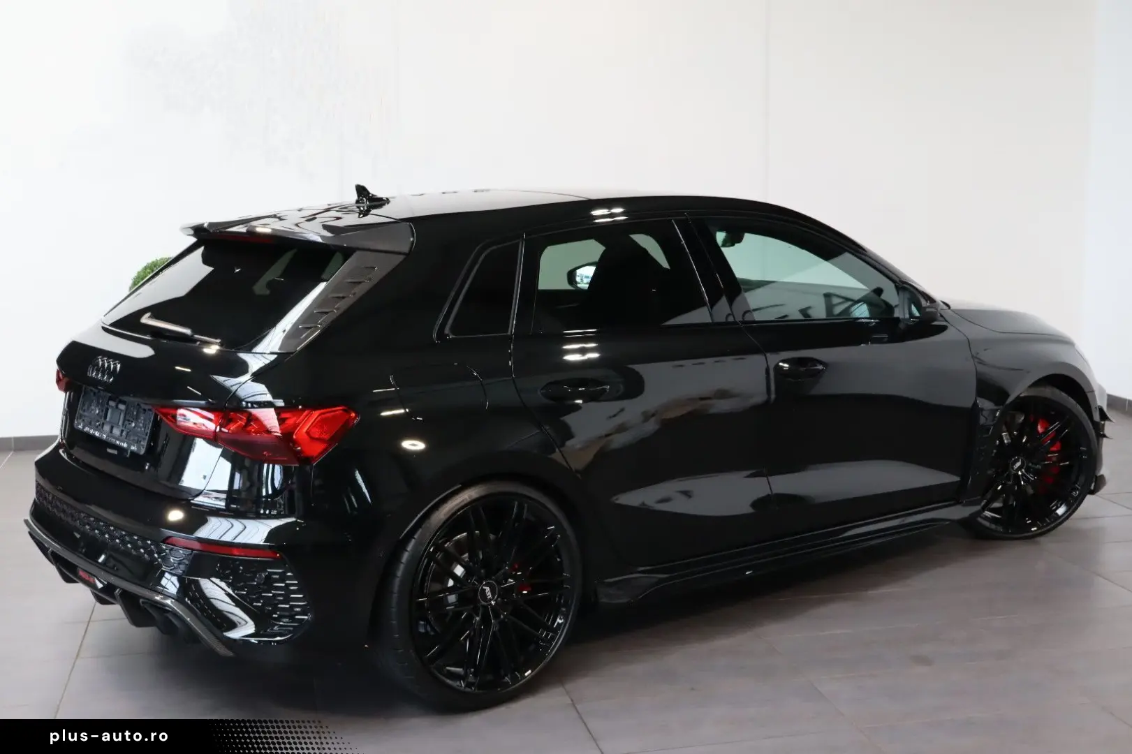 AUDI RS3 R-Abt 1of200 500PS Garantie2028