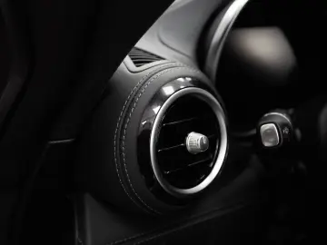 MERCEDES-BENZ AMG GT Roadster GT C PERFORMANCE SITZ