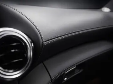 MERCEDES-BENZ AMG GT Roadster GT C PERFORMANCE SITZ