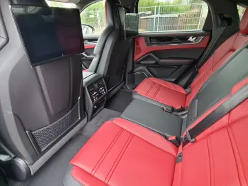 Porsche Cayenne Turbo E-Hybrid Coupé mit GT Paket