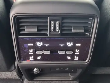 Porsche Cayenne Turbo E-Hybrid Coupé mit GT Paket