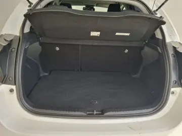 TOYOTA YARIS 1 5-l-VVT-i Hybrid CVT Comfort