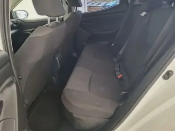 TOYOTA YARIS 1 5-l-VVT-i Hybrid CVT Comfort