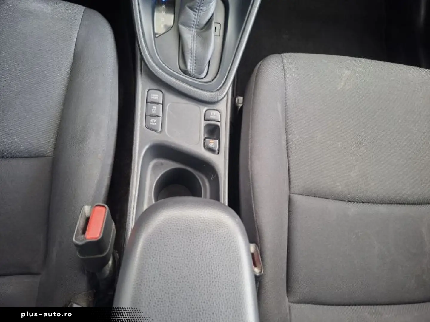 TOYOTA YARIS 1 5-l-VVT-i Hybrid CVT Comfort
