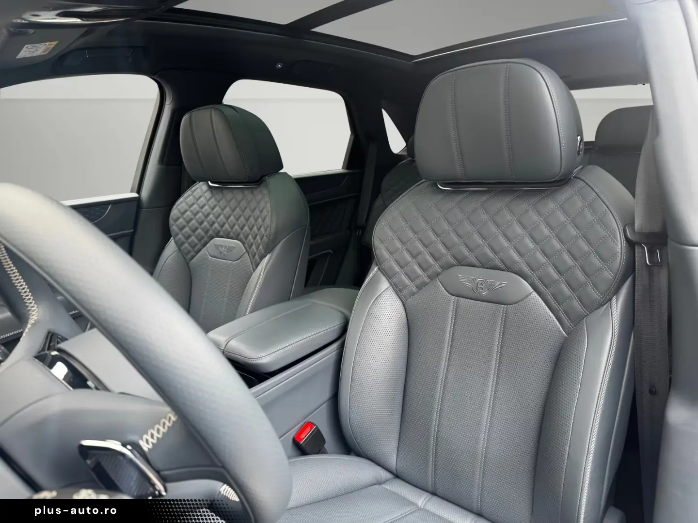 Bentley Bentayga V8 -1.HAND-BLACKLINE -BENTLEY