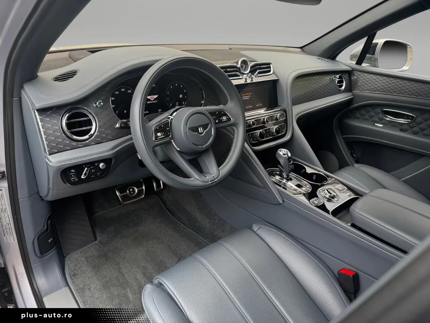 Bentley Bentayga V8 -1.HAND-BLACKLINE -BENTLEY