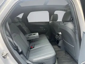 Bentley Bentayga V8 -1.HAND-BLACKLINE -BENTLEY