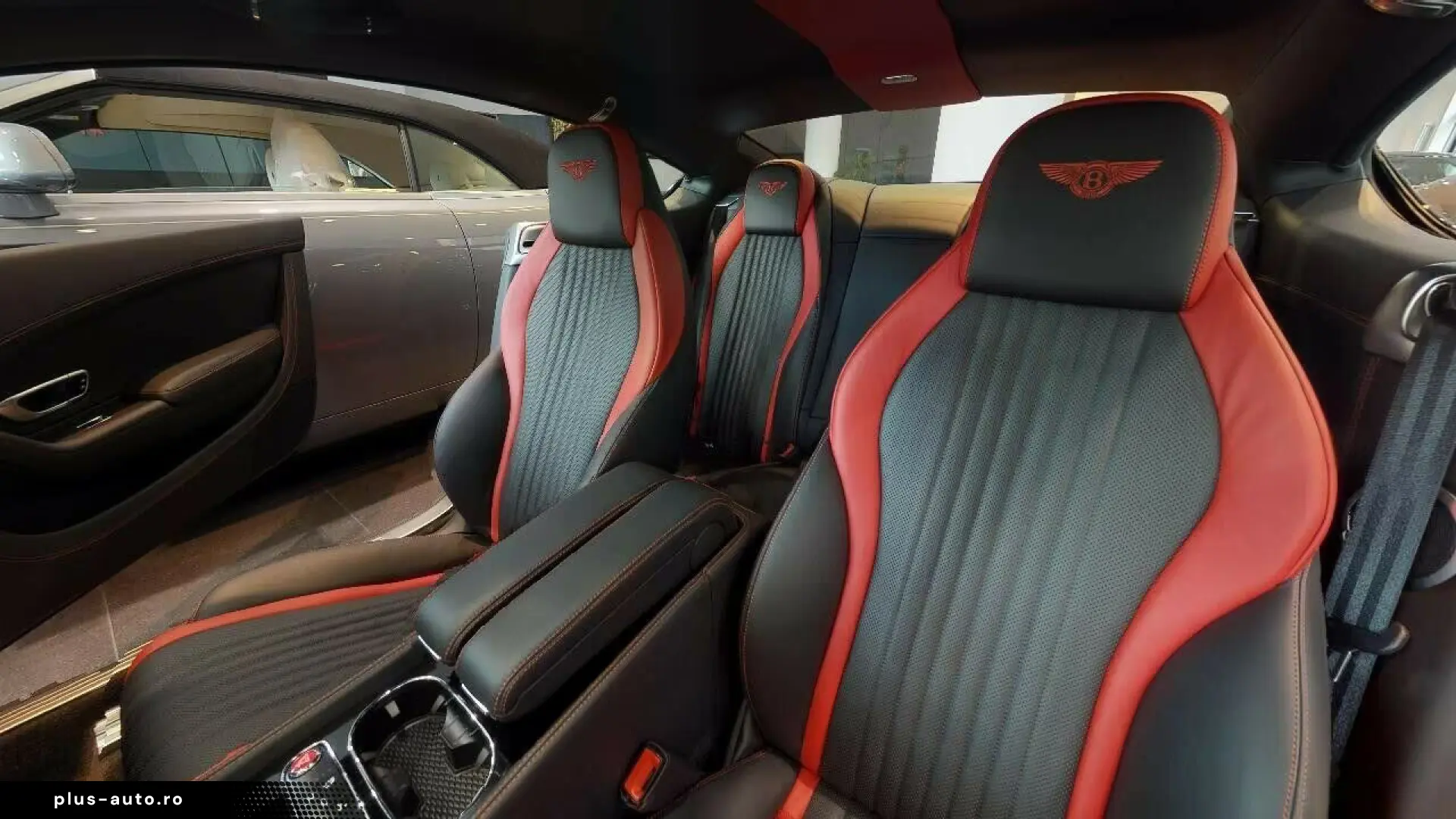 Bentley Continental GT  V8S NEW BLACK.EDITION