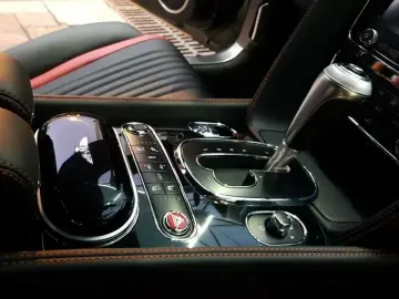 Bentley Continental GT  V8S NEW BLACK.EDITION