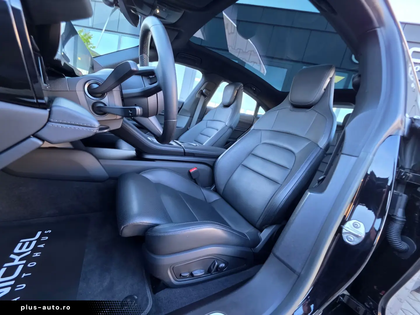 Porsche Taycan 4 S  HuD Matrix Pano Massage 360