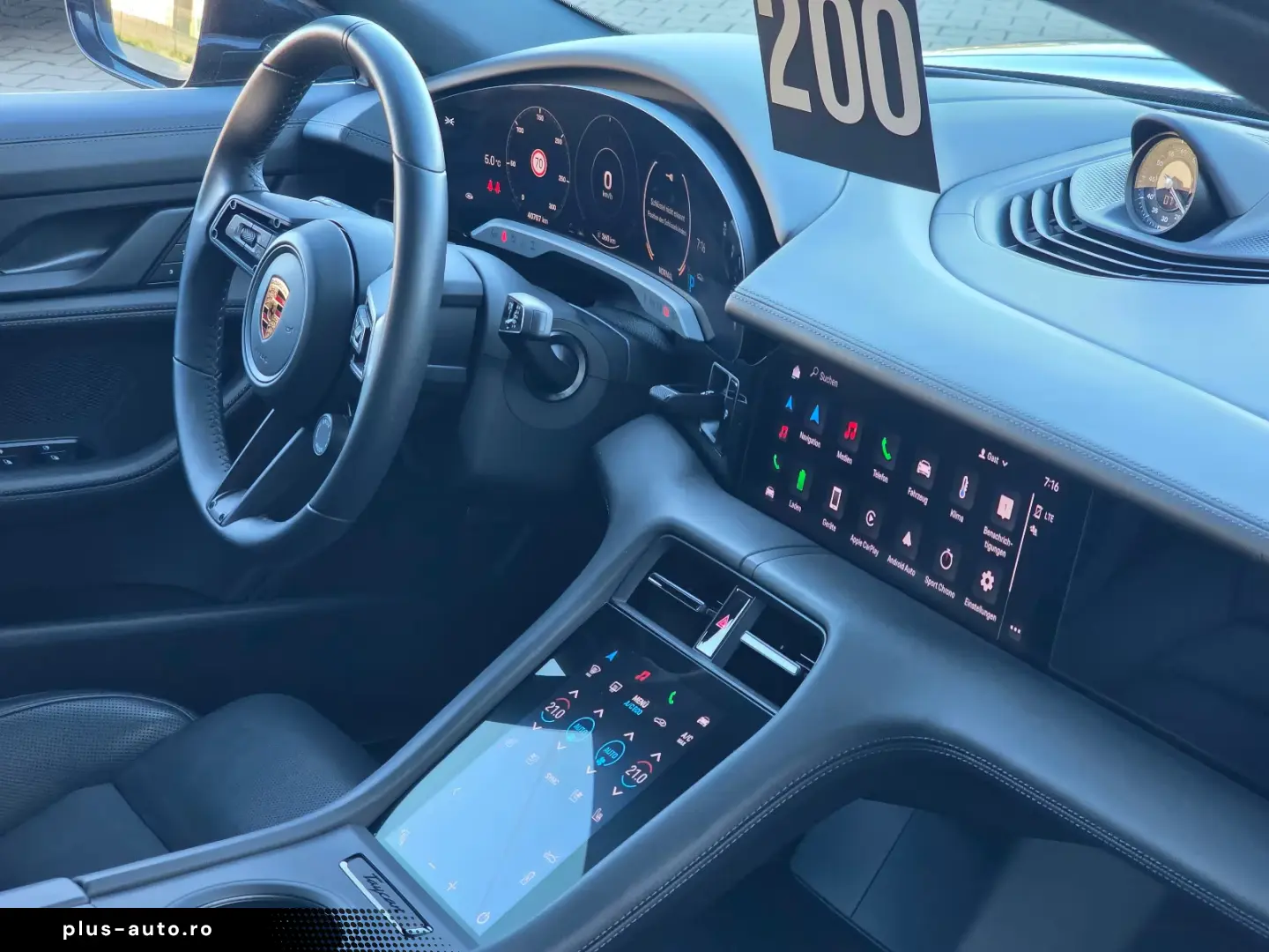 Porsche Taycan 4 S  HuD Matrix Pano Massage 360