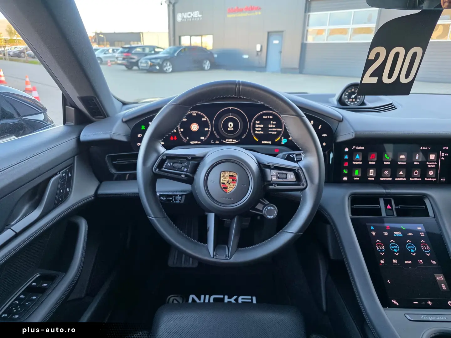 Porsche Taycan 4 S  HuD Matrix Pano Massage 360