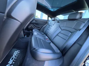 Porsche Taycan 4 S  HuD Matrix Pano Massage 360