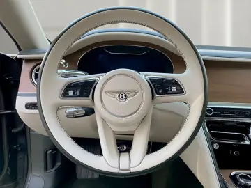 Bentley Flying Spur Flying Spur Hybrid
