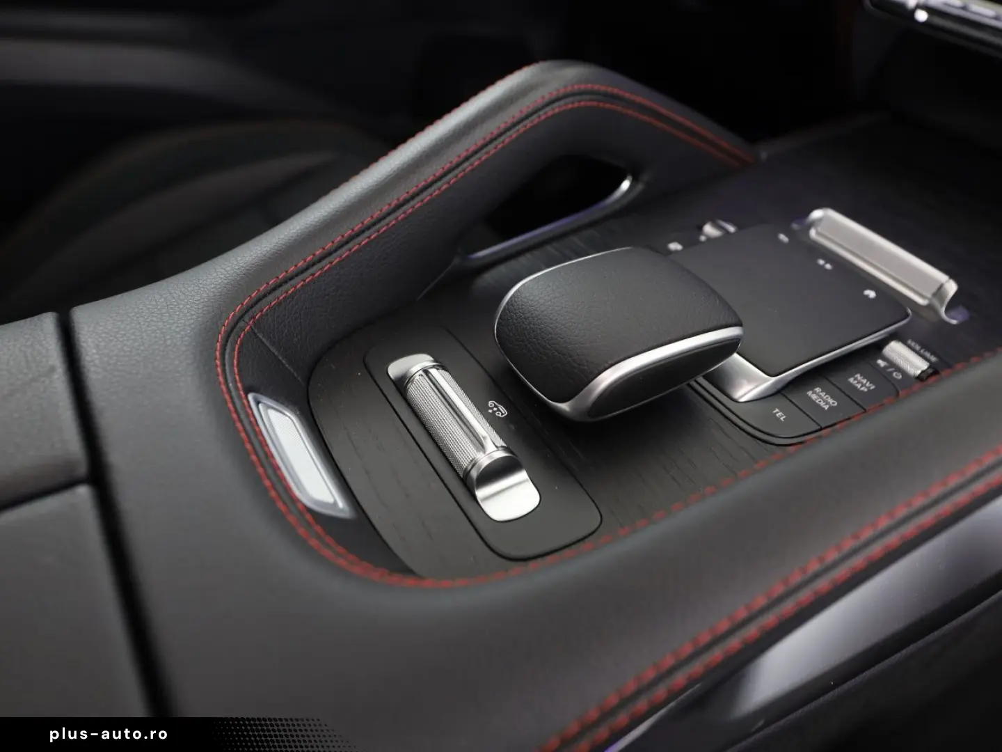 MERCEDES-BENZ GLE 53 AMG 4M  Night Pano AHK Burmester 360