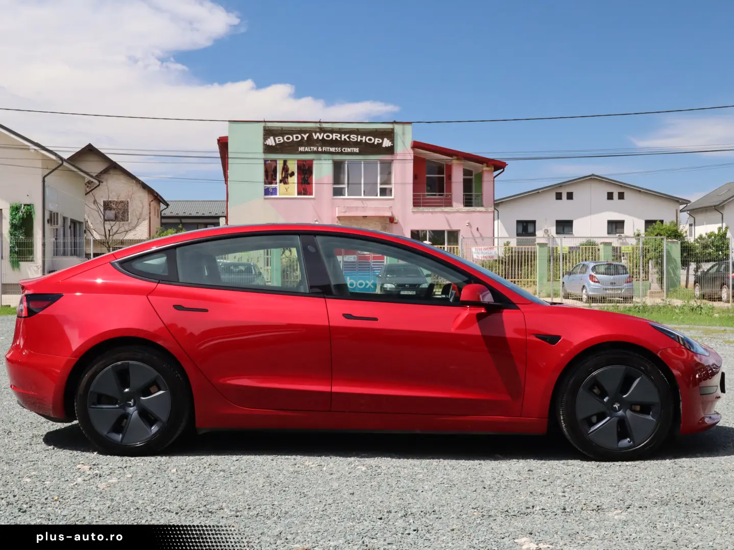 Tesla Model 3 Standard Reichweite Plus Hinterradantrieb
