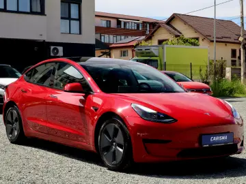 Tesla Model 3 Standard Reichweite Plus Hinterradantrieb