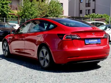 Tesla Model 3 Standard Reichweite Plus Hinterradantrieb