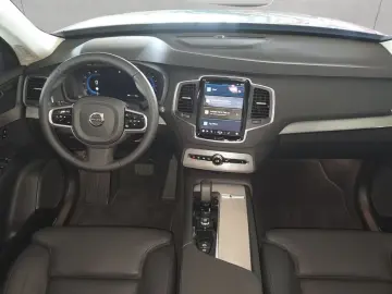 Volvo XC90 B5 B AWD Core