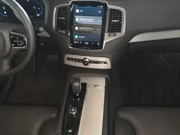 Volvo XC90 B5 B AWD Core