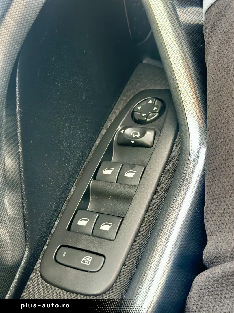 Peugeot 2008 2018 134.000km Carplay  Rate Garantie