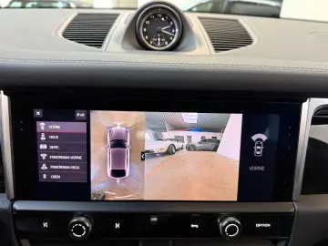 PORSCHE Macan S 360   LUFTFAHRWERK PANO 18-Wege AHK