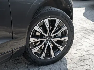 VOLVO XC60 B5 AWD Plus Dark Panrama  Head Up  360 Grad
