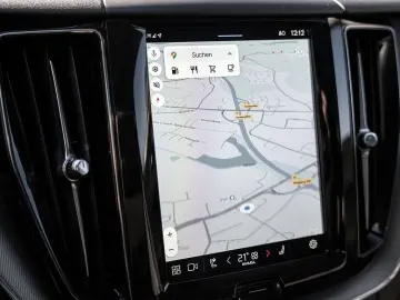 VOLVO XC60 B5 AWD Plus Dark Panrama  Head Up  360 Grad
