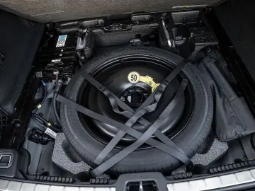 VOLVO XC60 B5 AWD Plus Dark Panrama  Head Up  360 Grad
