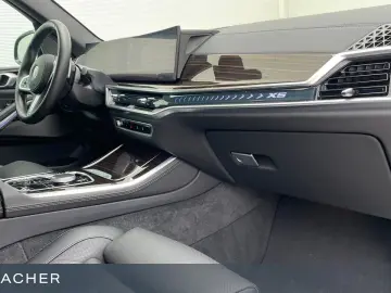 BMW X5 xDrive30d M Sport LCPro.HuD AHK 360