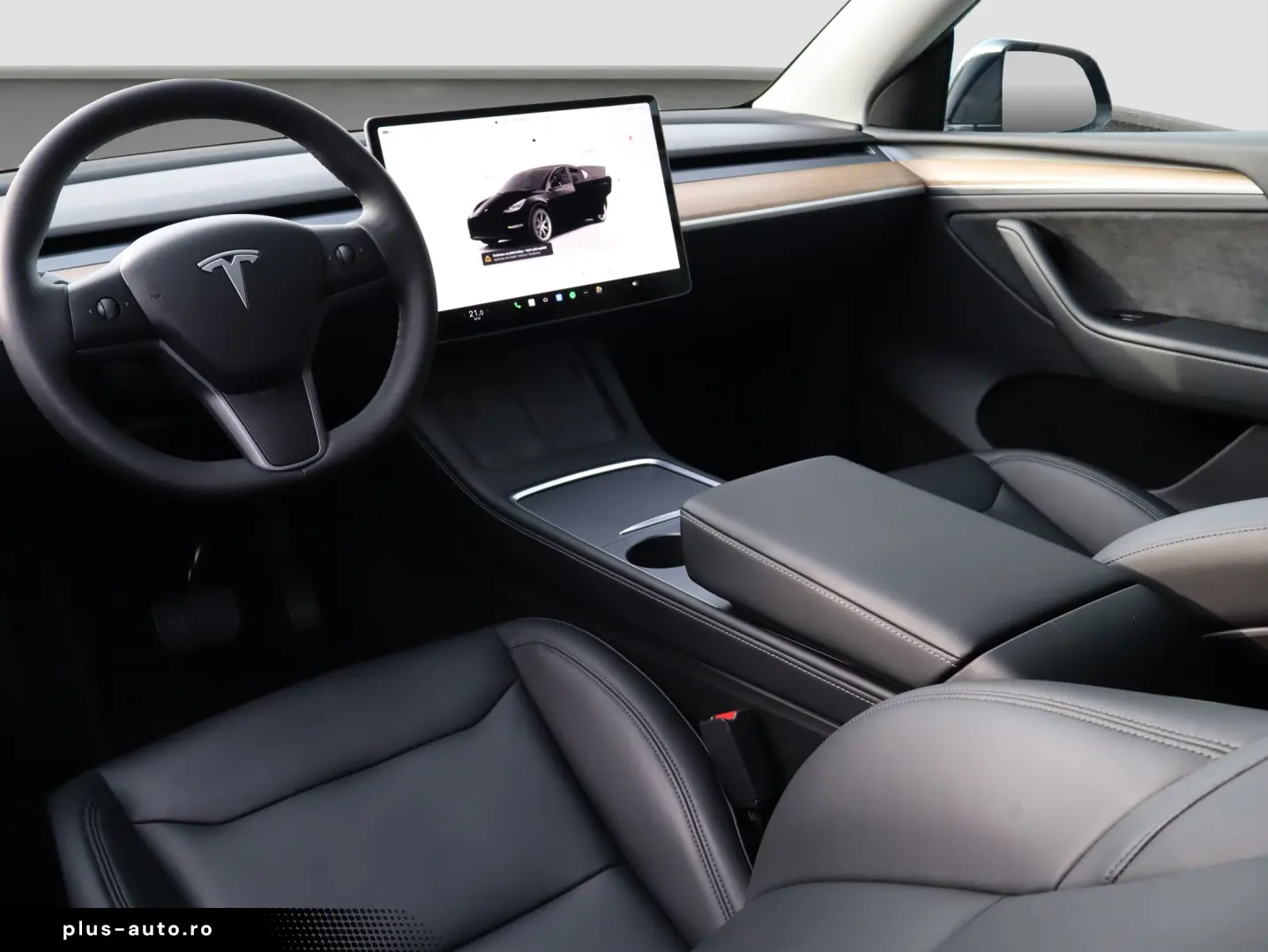 Tesla Model Y Long Range RWD Premium