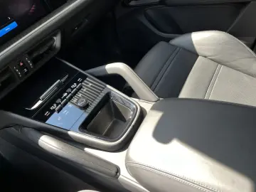 PORSCHE Cayenne S E-Hybrid Matrix AirSusp SoftClose 360