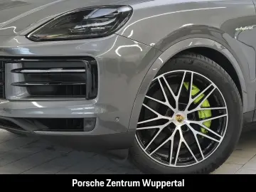 PORSCHE Cayenne E-Hybr Coupe InnoDrive AirSusp SoftClose 360