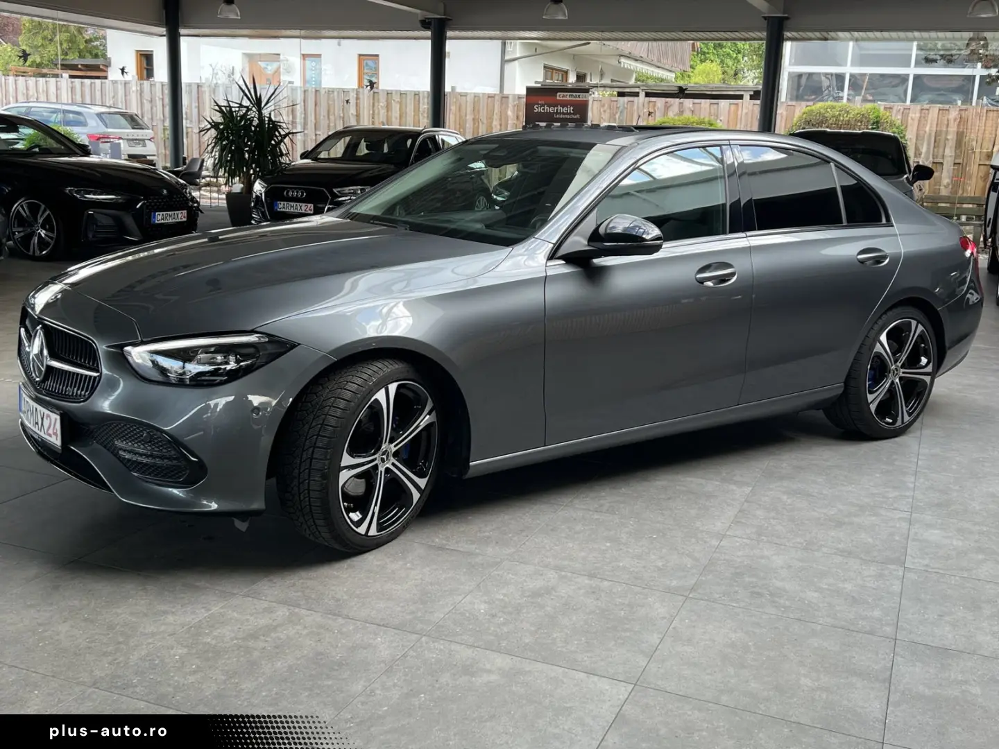 MERCEDES-BENZ C C200 Avantgarde Pano