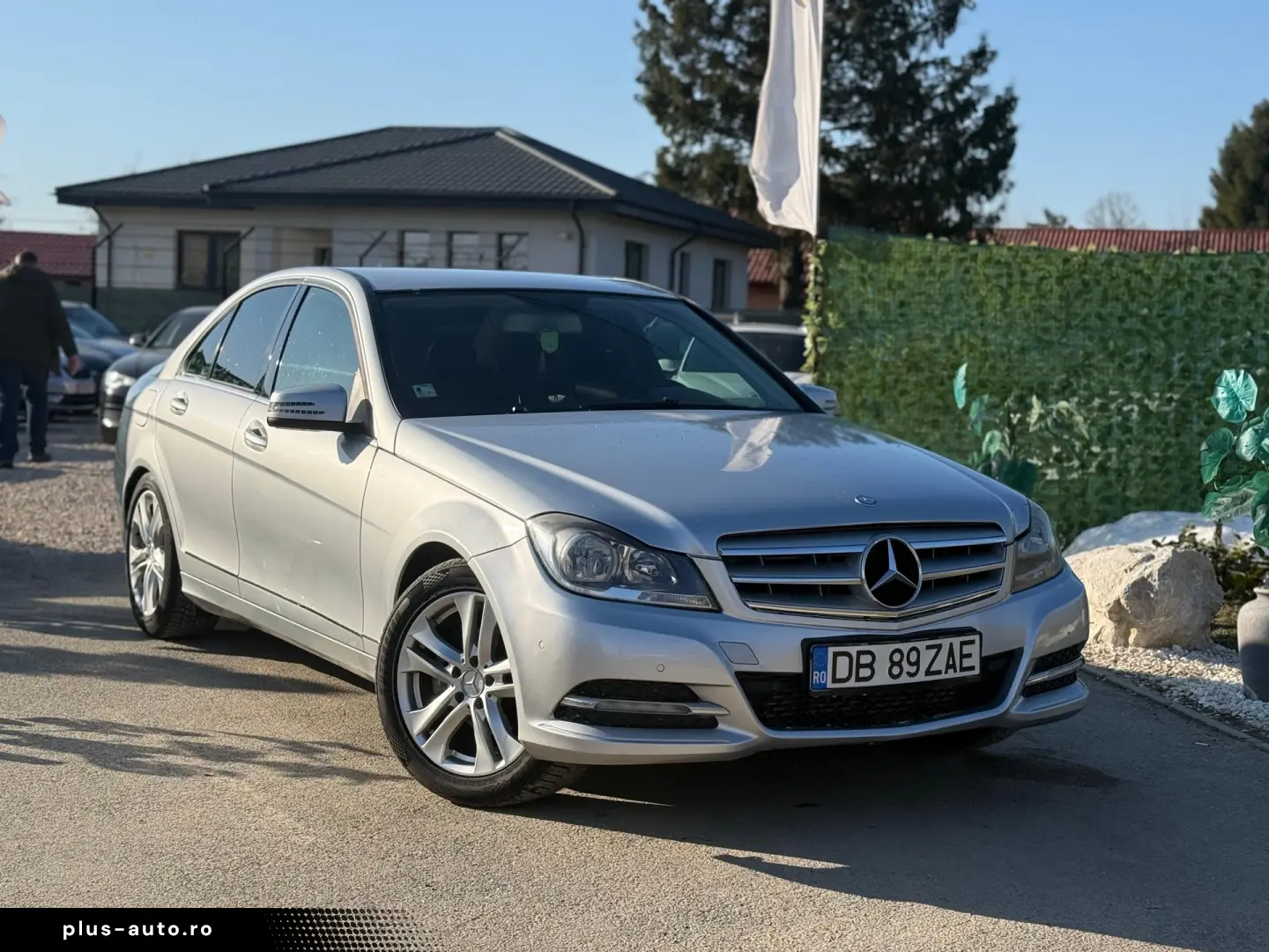 Mercedes C200