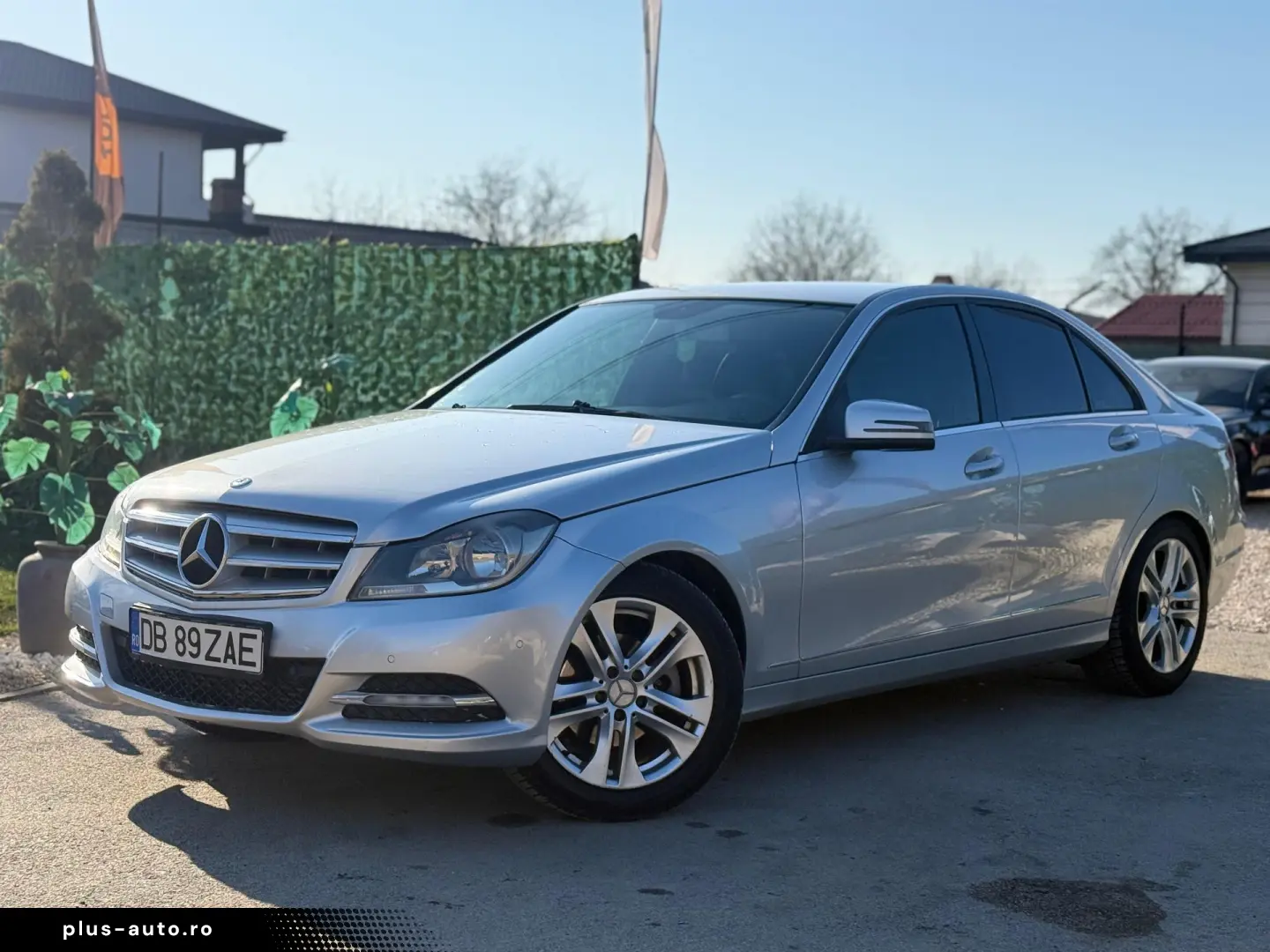 Mercedes C200