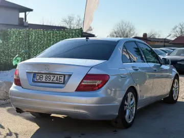 Mercedes C200