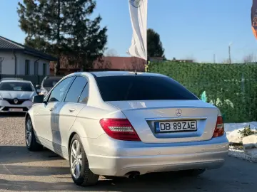 Mercedes C200