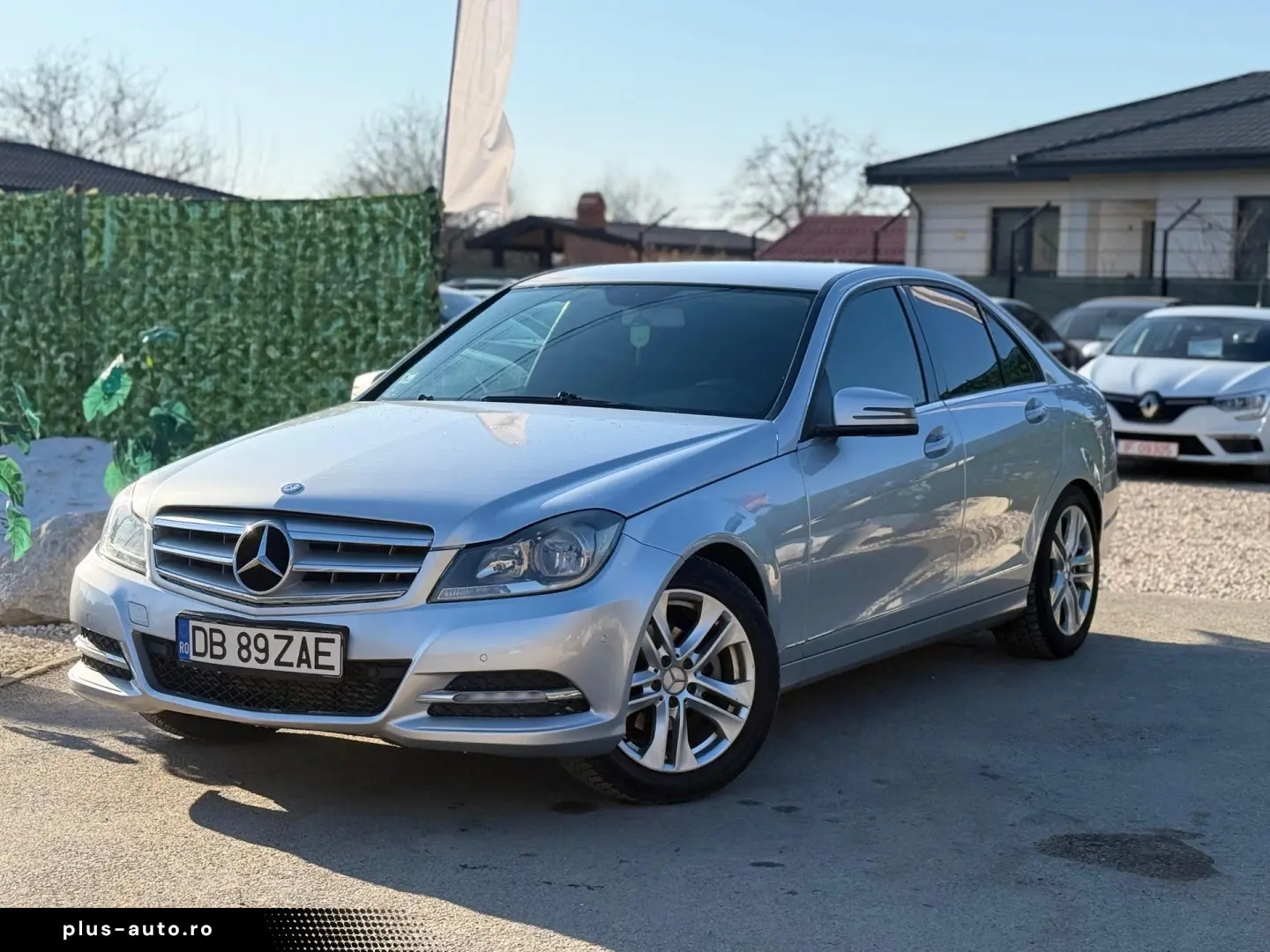 Mercedes C200