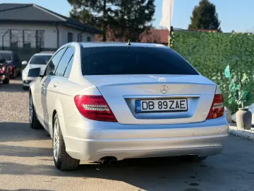 Mercedes C200