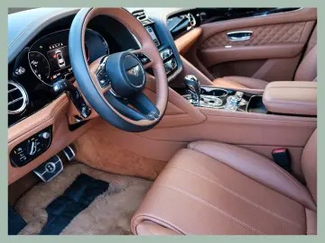 Bentley Bentayga V8 Azure