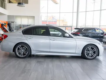 BMW Seria 3 330E IPERFORMANCE