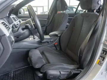 BMW Seria 3 330E IPERFORMANCE