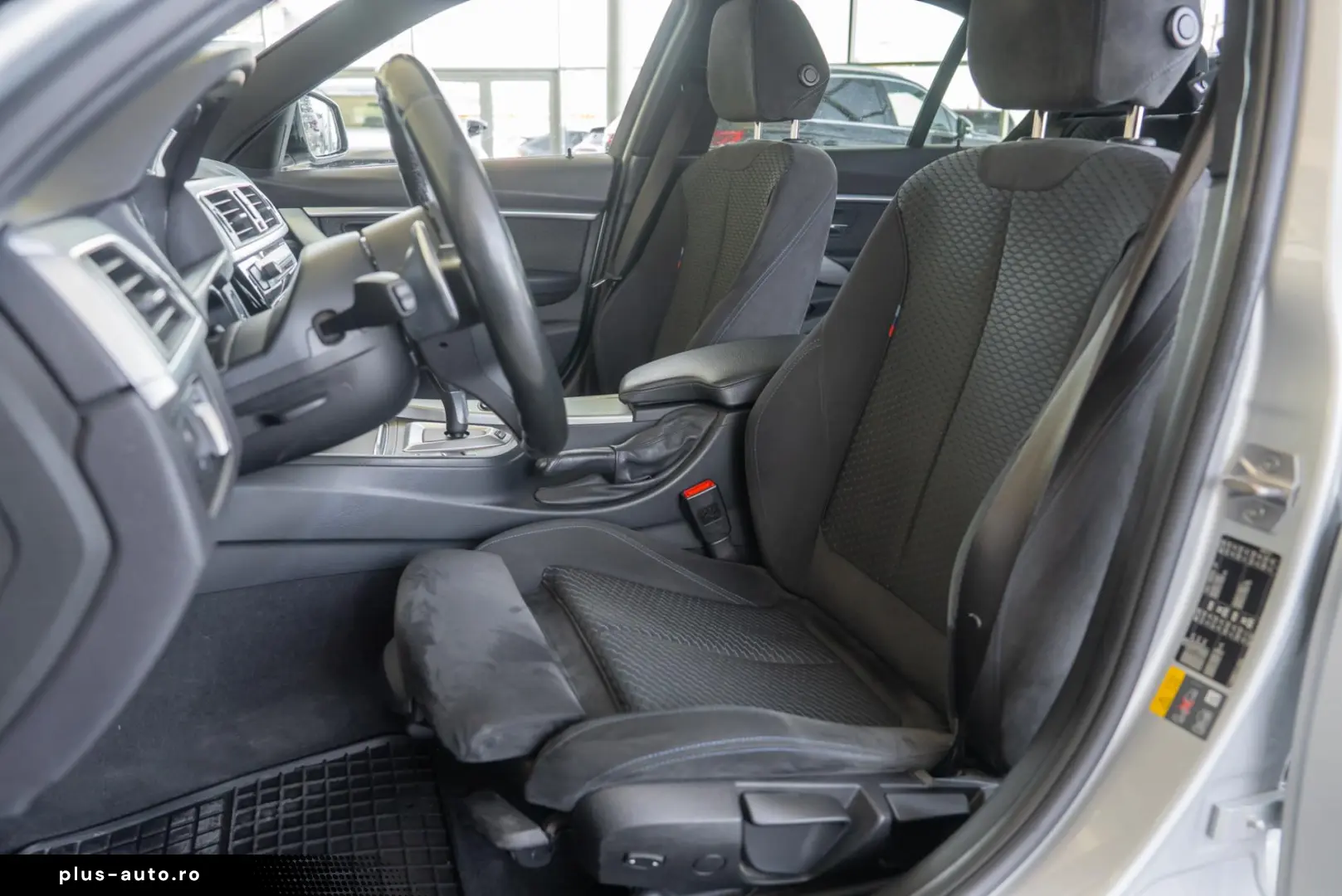 BMW Seria 3 330E IPERFORMANCE