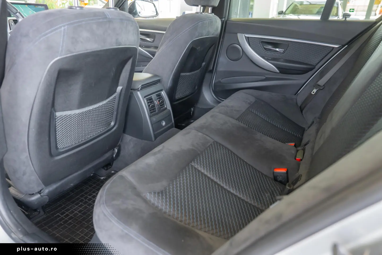 BMW Seria 3 330E IPERFORMANCE
