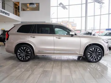 Volvo XC 90