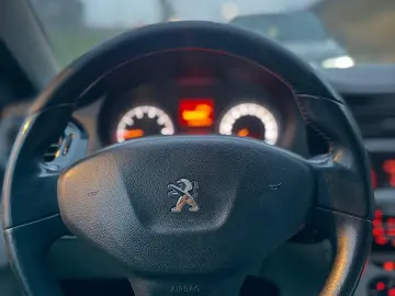 Peugeot 301