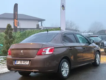Peugeot 301