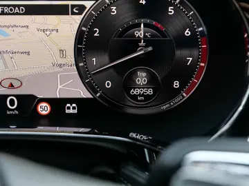 Bentley Continental GT W12 Speed Onyx  Akrapovic Exhaust